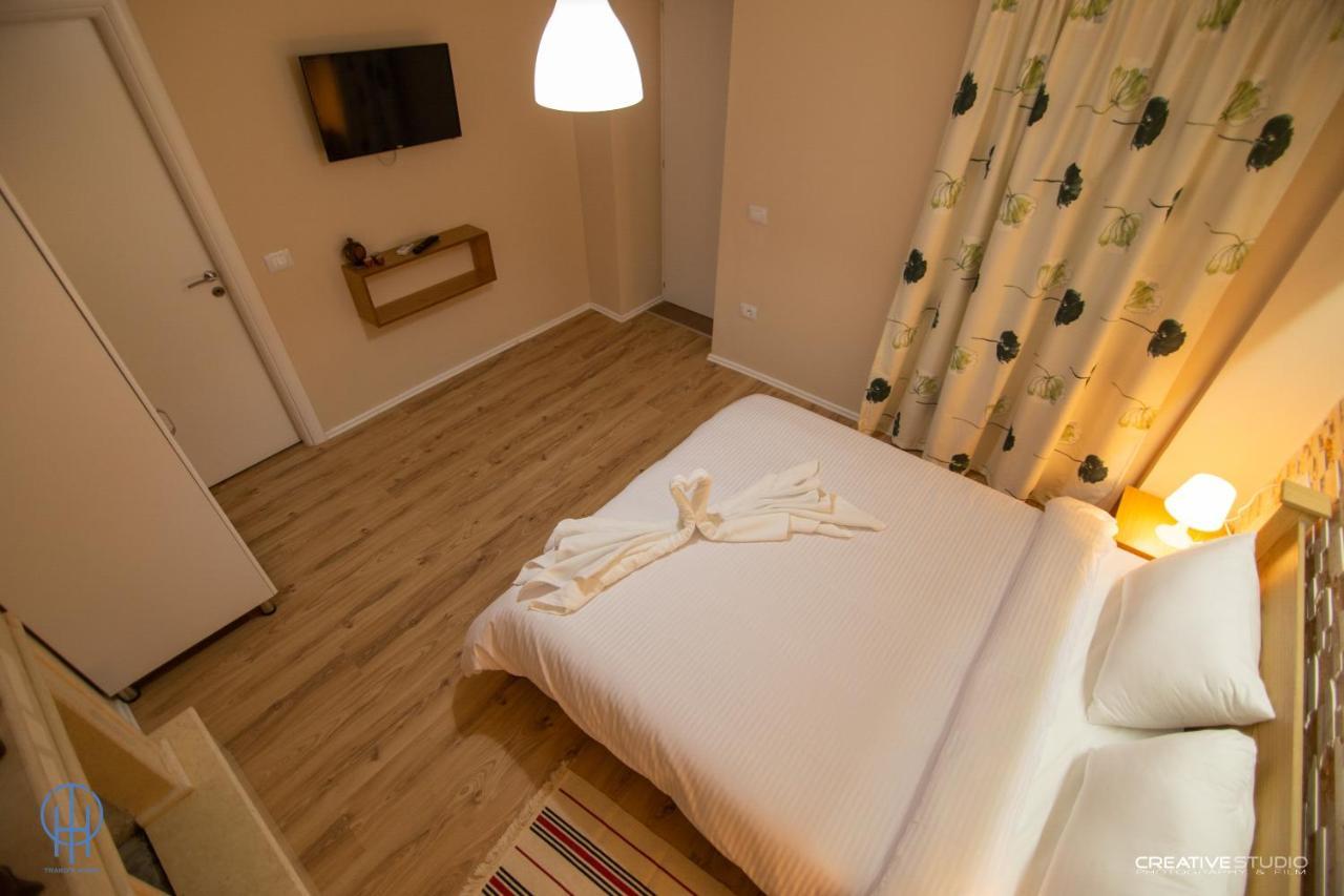 Trako'S Home Korce Buitenkant foto